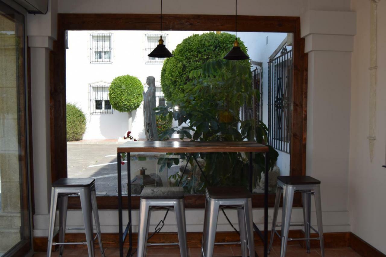 Hotel Puerta De Algadir El Puerto de Santa María Esterno foto